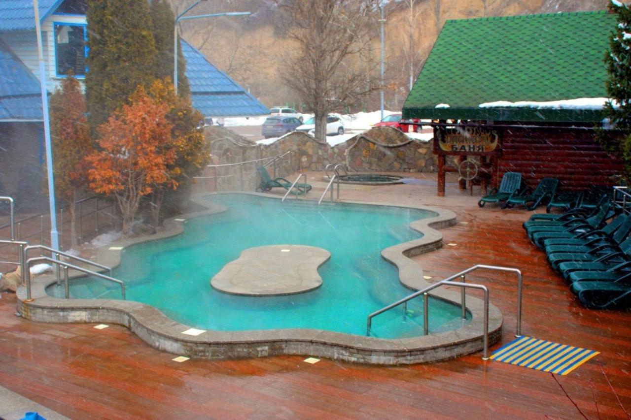 Hotel Тау-House Kok-Shoky Exteriér fotografie